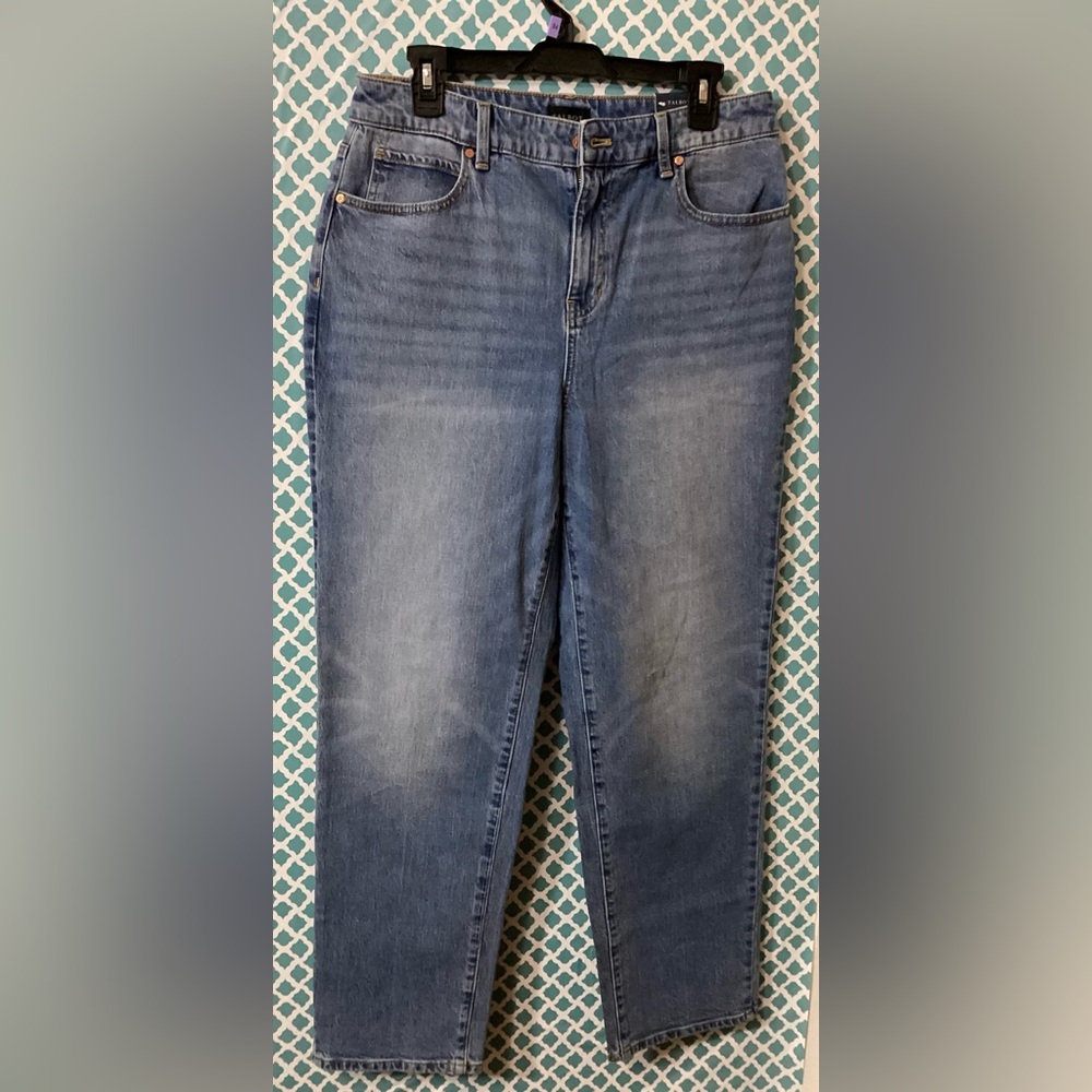 Talbots women’s high waist relaxed Classic Blue Denim Jeans size 10